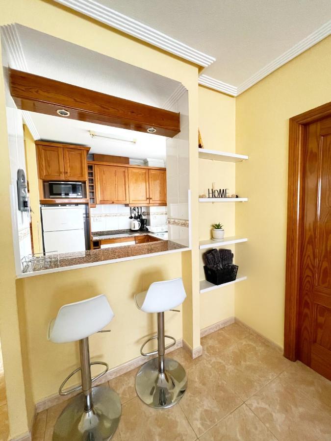 Daniela Apartament Torrevieja Exterior foto