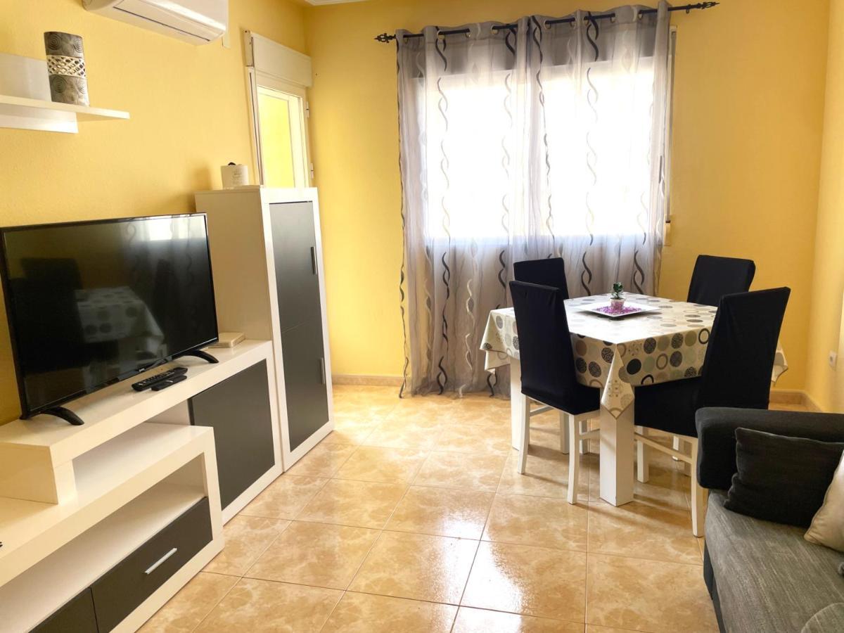 Daniela Apartament Torrevieja Exterior foto