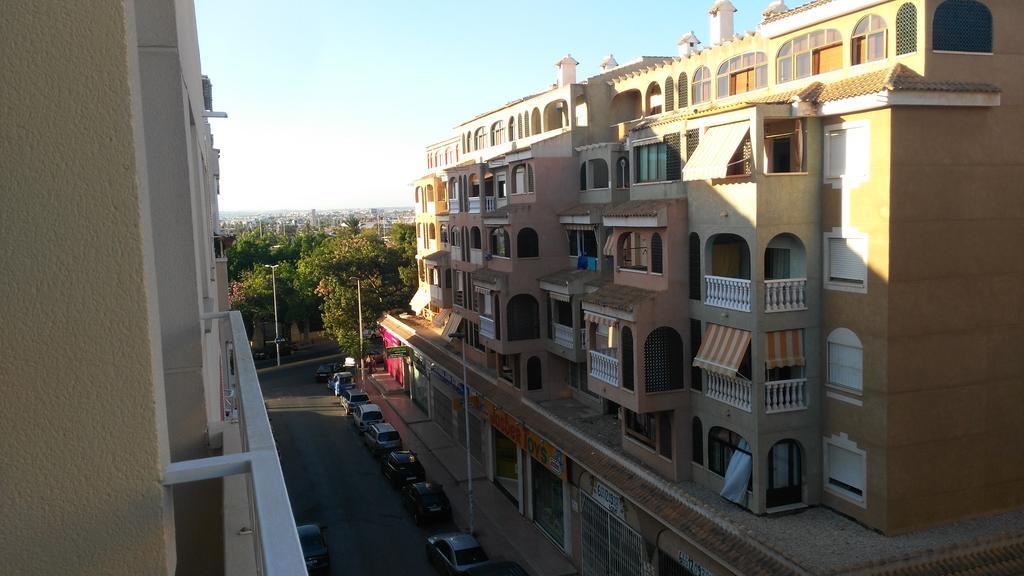 Daniela Apartament Torrevieja Exterior foto