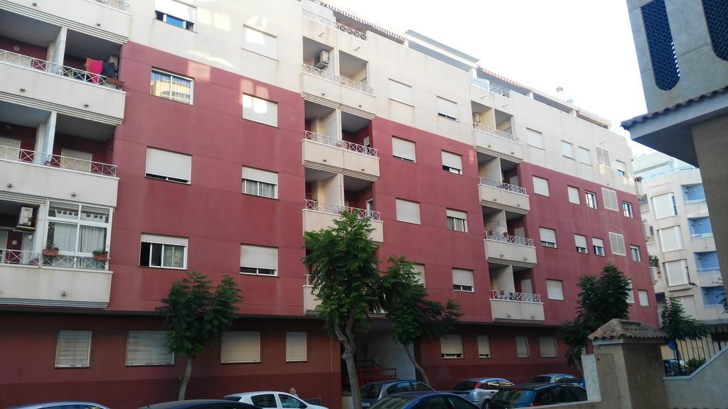 Daniela Apartament Torrevieja Exterior foto